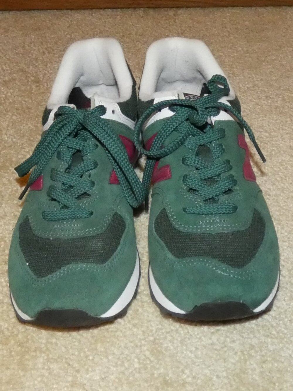 New Balance 574 Green Garnet Sneakers Size 9 - Picture 3 of 7